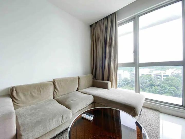Regalia By Sweet Apartment *